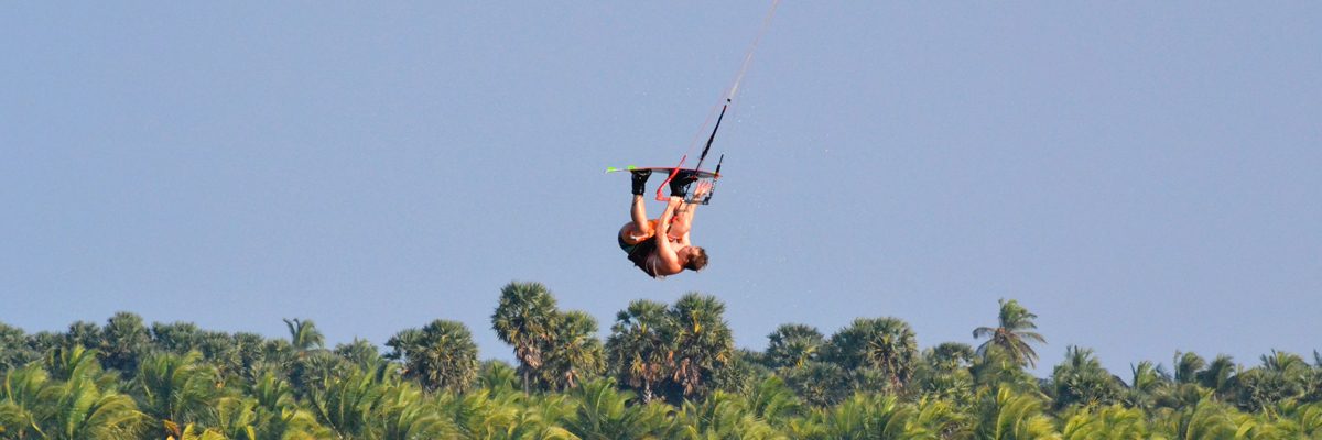 Kitesurfing in Sri Lanka (Kalpitya)